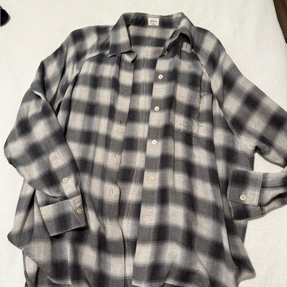 Aritzia Black and Gray Plaid Button Down Shirt